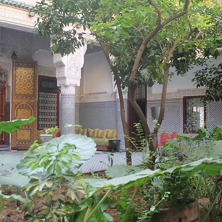 Riad Les Chrifis Navette Aeroport 24 Sur 24 เฟส ภายนอก รูปภาพ